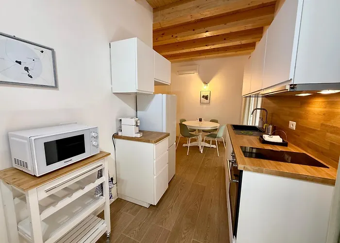 La Cala Flat Appartamento Palermo