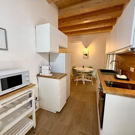 La Cala Flat Apartment Palermo